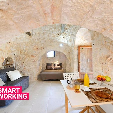 I Trulli Del Ciliegio Con Giardino By Wonderful Italy Villa Ostuni Exterior photo